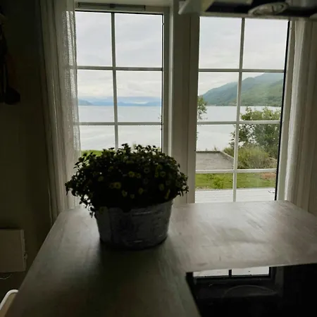 Coastal In Kastneshamn