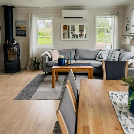 Coastal In Kastneshamn Dom wakacyjny *