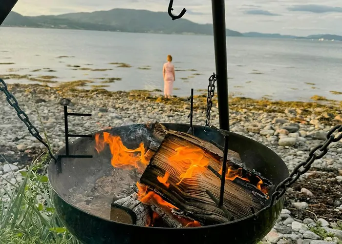 Hébergement de vacances Coastal In Kastneshamn Brostadbotn