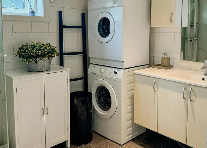 Coastal In Kastneshamn