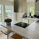 Coastal In Kastneshamn